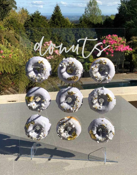 clear donut wall from amazon